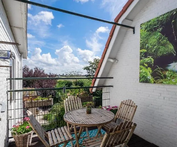 Wellness Pergamo Oda ve Kahvaltı Voorhout