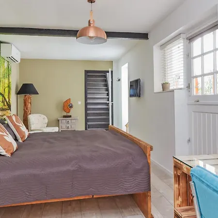 Wellness Pergamo Bed and breakfast Voorhout