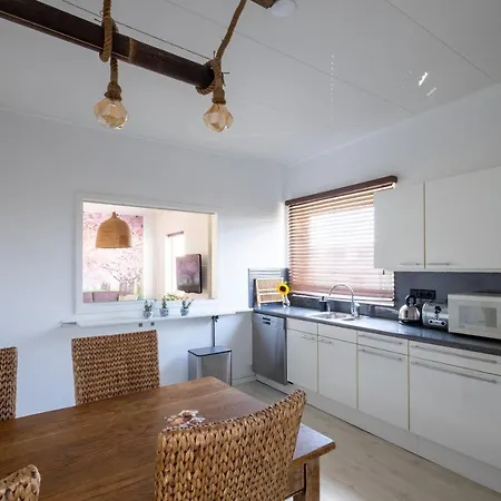 Wellness Pergamo 4* Voorhout